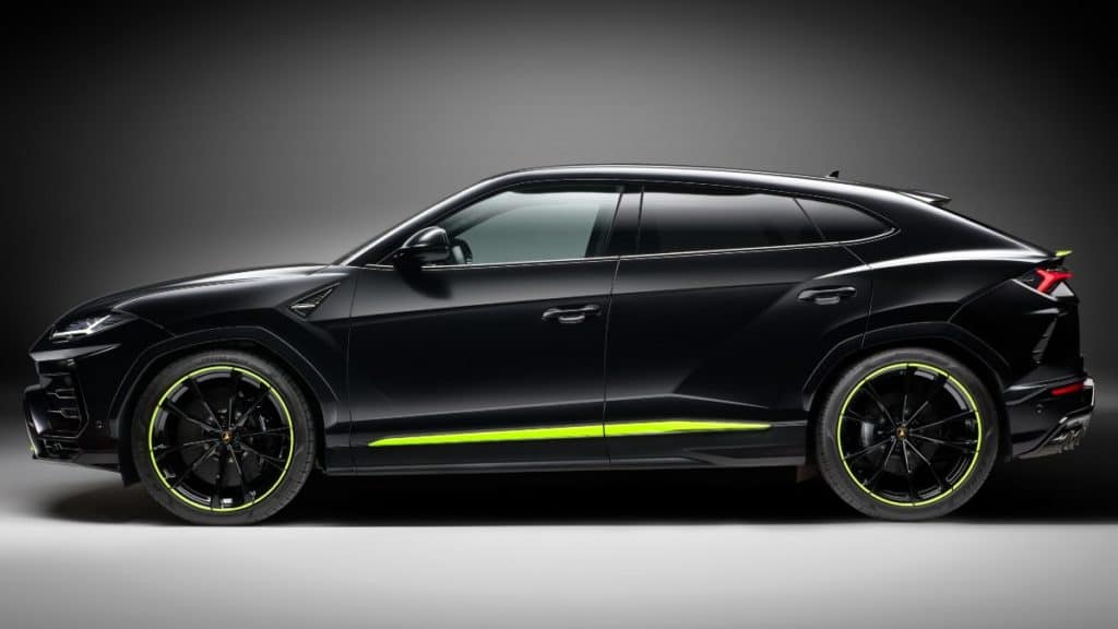 SUPER SUV LAMBORGHINI URUS GRAPHITE CAPSULE